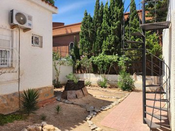 bungalow-for-sale-in-torrevieja-es646-177142-