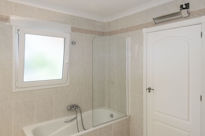 Image No.13-1 Bed Apartment for sale