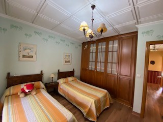 Image No.25-5 Bed Townhouse for sale