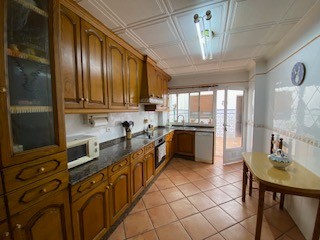 Image No.5-5 Bed Townhouse for sale