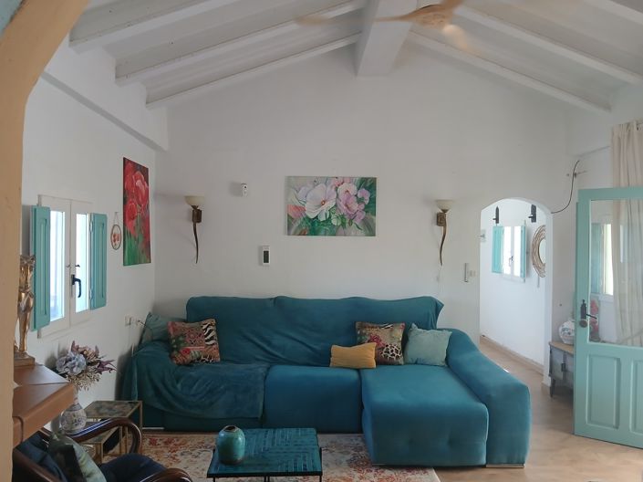 Image No.10-2 Bed Finca for sale