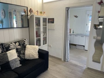 bungalow-for-sale-in-torrevieja-es111-177217-