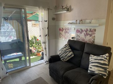 bungalow-for-sale-in-torrevieja-es111-177217-