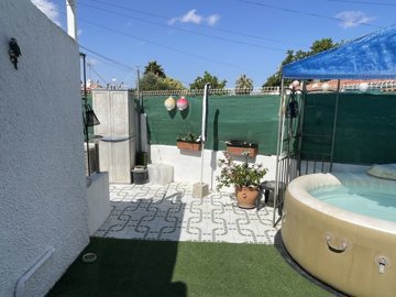 bungalow-for-sale-in-torrevieja-es111-177217-