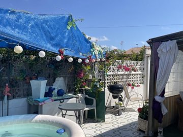 bungalow-for-sale-in-torrevieja-es111-177217-