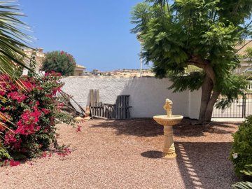 semi-detached-house-for-sale-in-ciudad-quesad