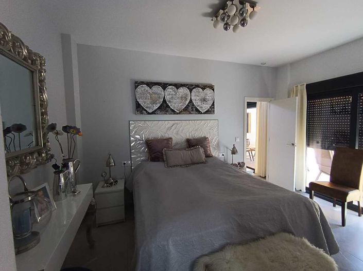 Image No.6-2 Bed Villa for sale