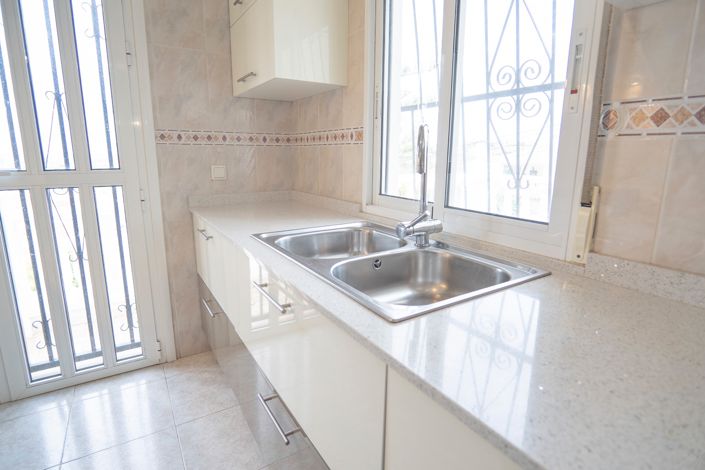 Image No.21-4 Bed Villa for sale