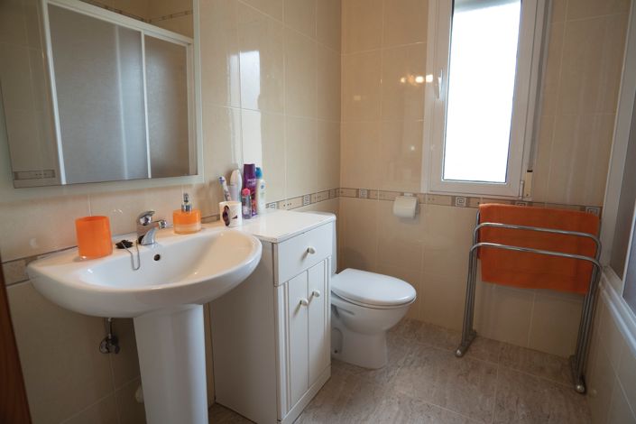 Image No.40-4 Bed Villa for sale