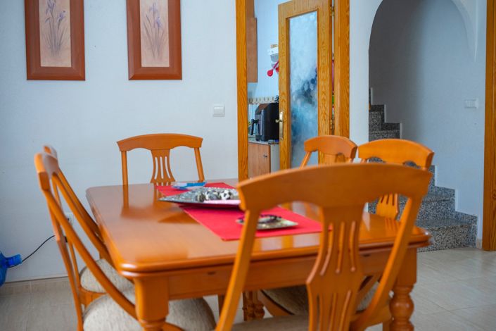 Image No.19-3 Bed Villa for sale