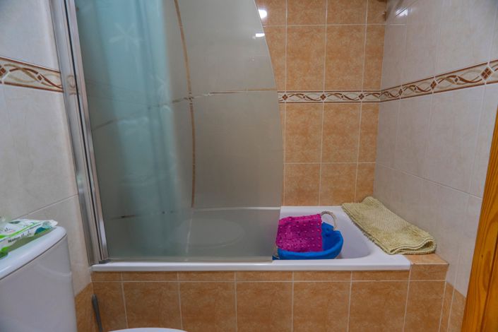 Image No.24-3 Bed Villa for sale