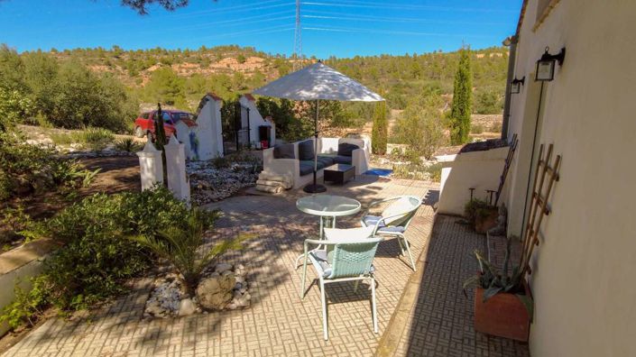 Image No.22-3 Bed Country House for sale