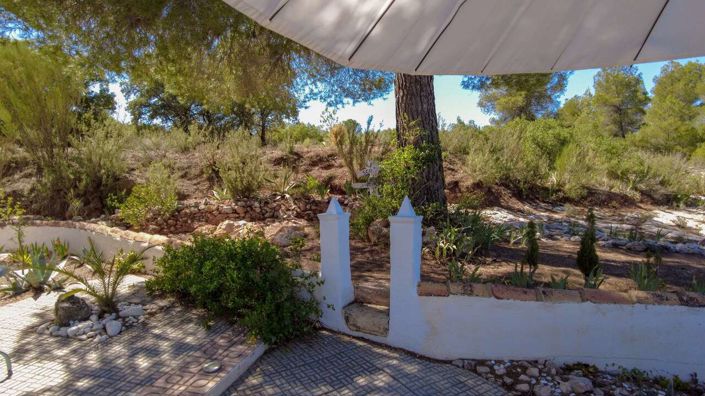 Image No.25-3 Bed Country House for sale