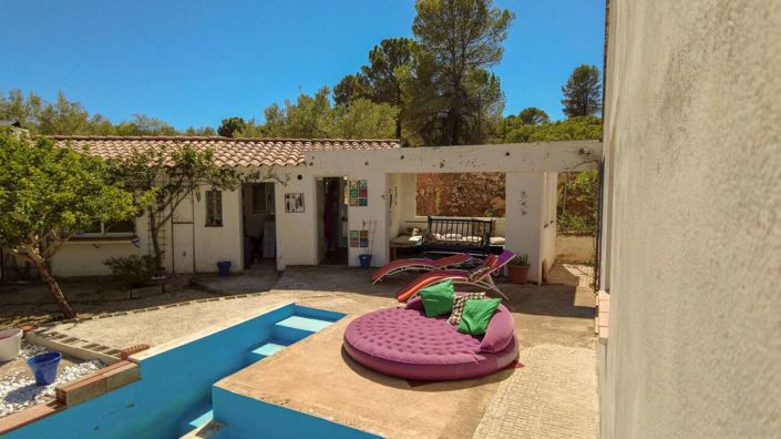 Image No.32-3 Bed Country House for sale