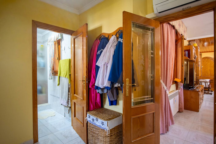 Image No.40-4 Bed Villa for sale