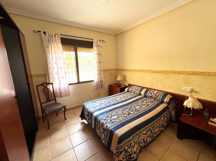 Image No.37-4 Bed Villa for sale