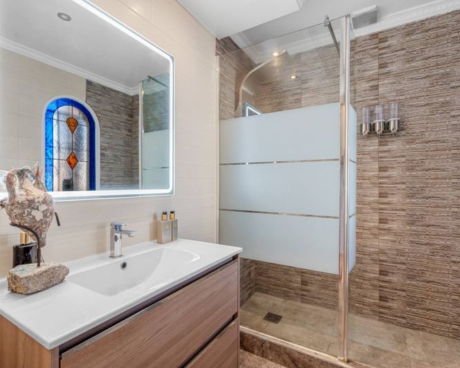 Image No.13-3 Bed Villa for sale