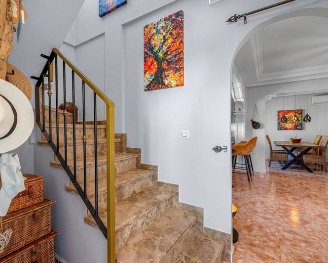 Image No.15-3 Bed Villa for sale