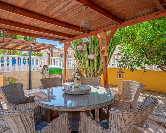 Image No.21-3 Bed Villa for sale