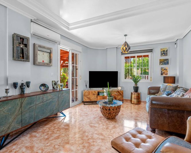 Image No.4-3 Bed Villa for sale