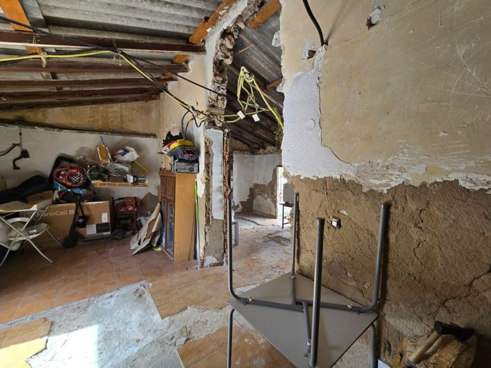 Image No.35-Maison de ville de 5 chambres à vendre à Sax