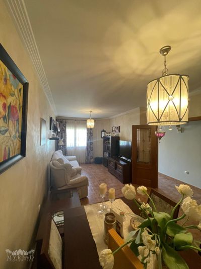 Image No.10-4 Bed Townhouse for sale