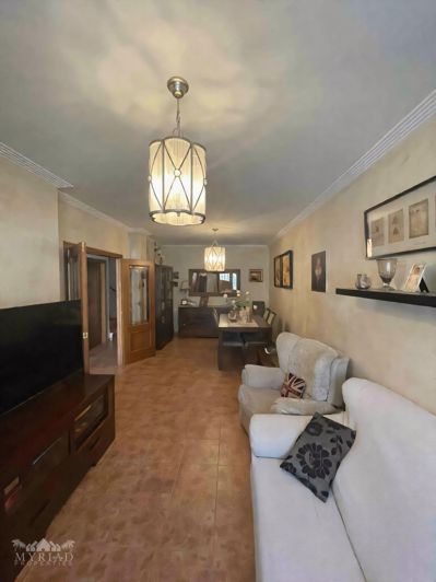 Image No.8-4 Bed Townhouse for sale