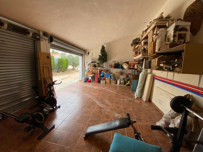 Image No.10-Villa de 8 chambres à vendre à Sax