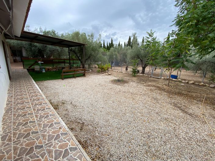 Image No.14-Villa de 8 chambres à vendre à Sax