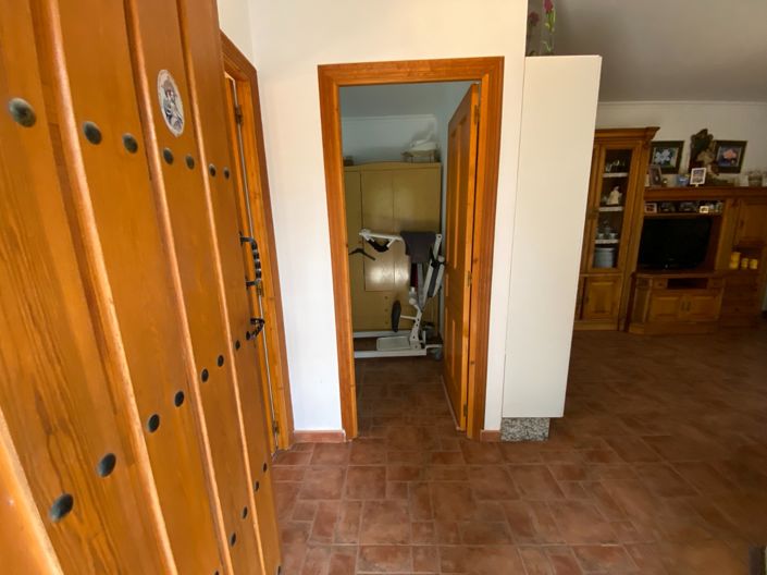 Image No.15-Villa de 8 chambres à vendre à Sax