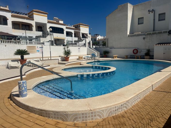 Image No.1-Appartement de 2 chambres à vendre à Orihuela