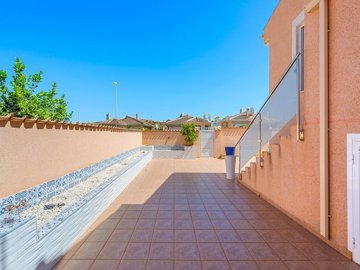 31337-villa-for-sale-in-rojales-11-large