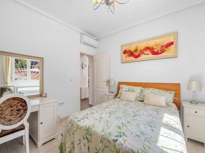 Image No.41-3 Bed Villa for sale