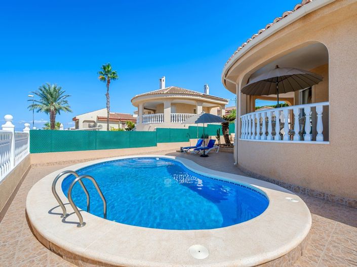 Image No.2-3 Bed Villa for sale