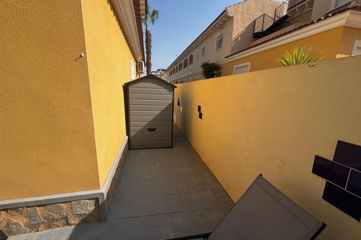 Image No.23-2 Bed Villa for sale