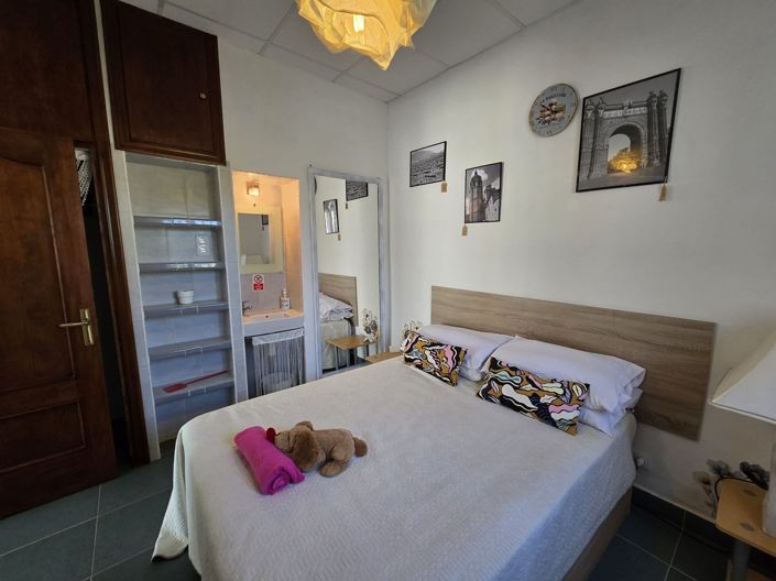 Image No.25-4 Bed Country House for sale