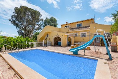 villa-for-sale-in-jacarilla-es500-177599-3