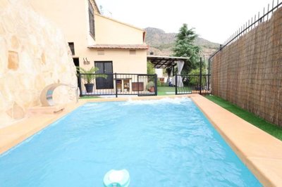 31339-house-for-sale-in-fortuna-2-large