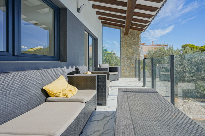 Image No.15-5 Bed Villa for sale