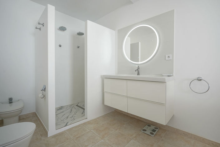 Image No.22-5 Bed Villa for sale