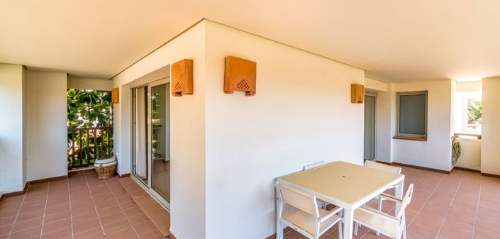 Image No.33-3 Bed Apartment for sale