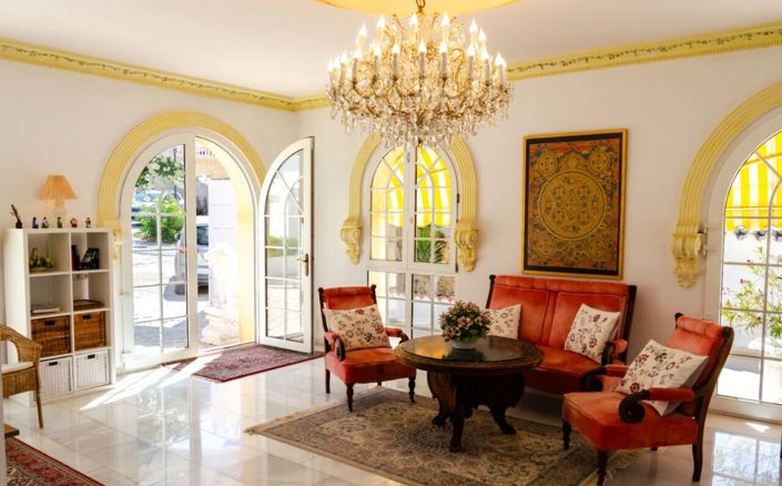 Image No.15-15 Bed Villa for sale