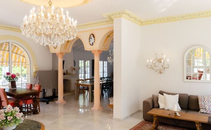 Image No.21-15 Bed Villa for sale