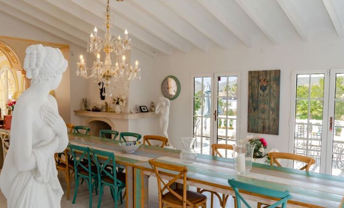 Image No.23-15 Bed Villa for sale