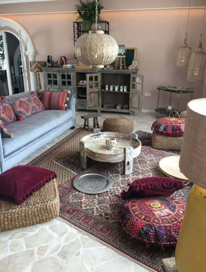 Image No.33-15 Bed Villa for sale