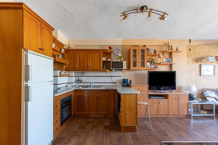 Image No.8-2 Bed Apartment for sale