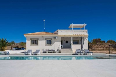 34247-villa-for-sale-in-pinoso-2155612-large