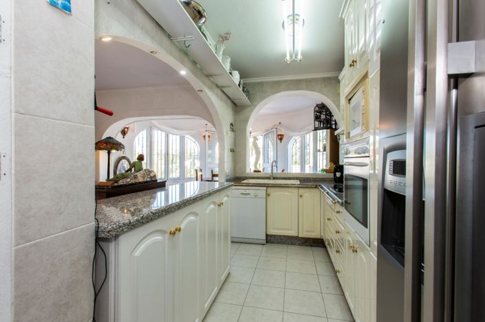 Image No.19-4 Bed Villa for sale