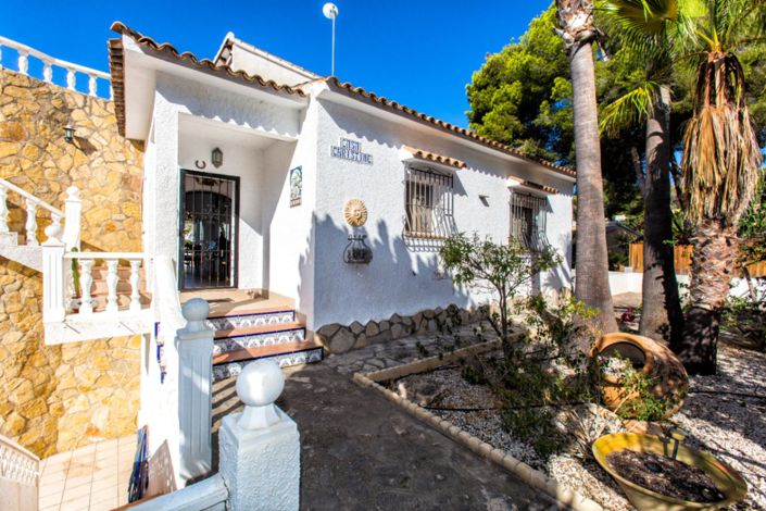 Image No.25-4 Bed Villa for sale