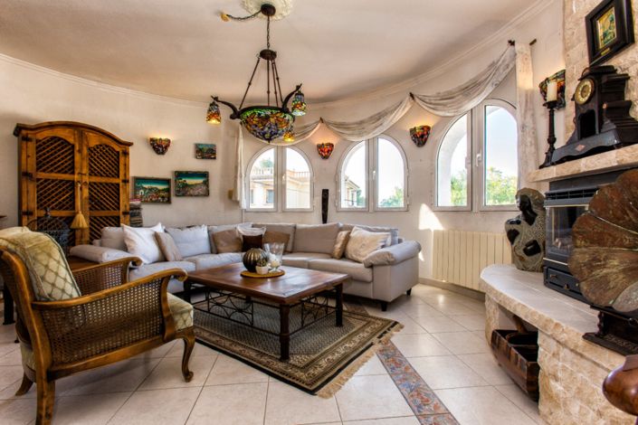 Image No.4-4 Bed Villa for sale